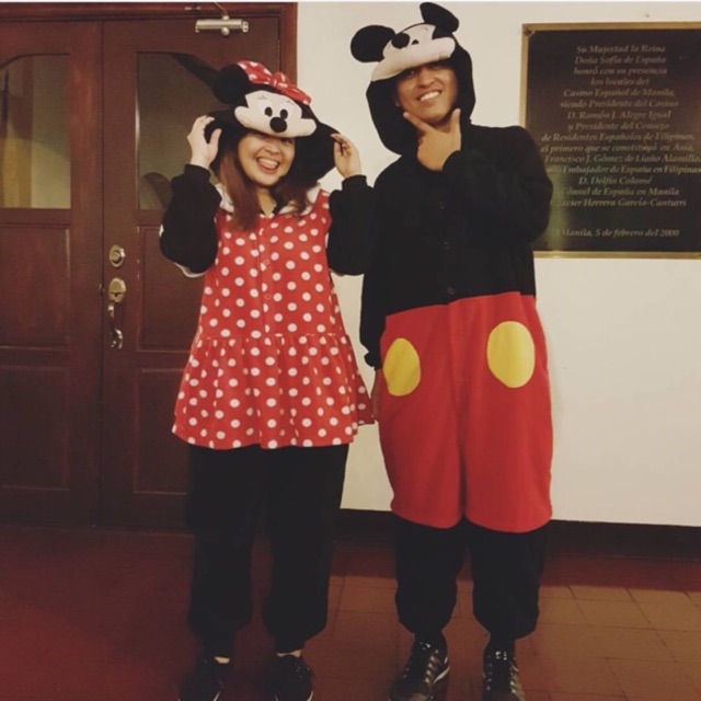 mickey and minnie mouse costumes