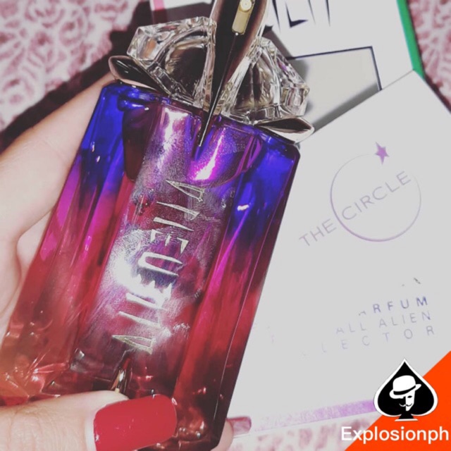 mugler we are all alien