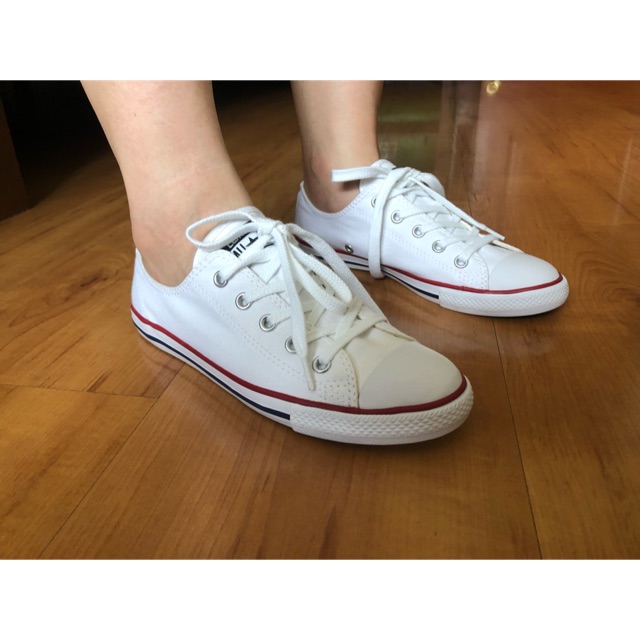 Genoptag at tiltrække mikroskopisk Authentic Brandnew Converse Dainty Ox White | Shopee Philippines