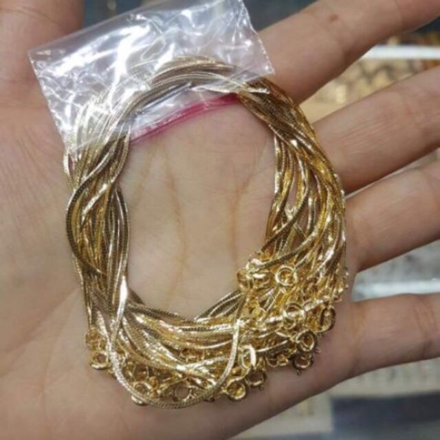 omega bracelet gold