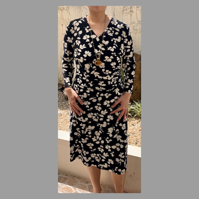 black jersey dress long sleeve