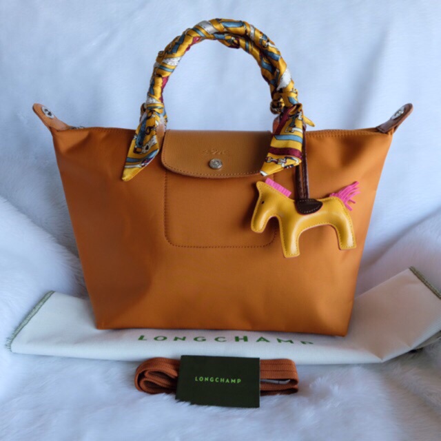 longchamp tan