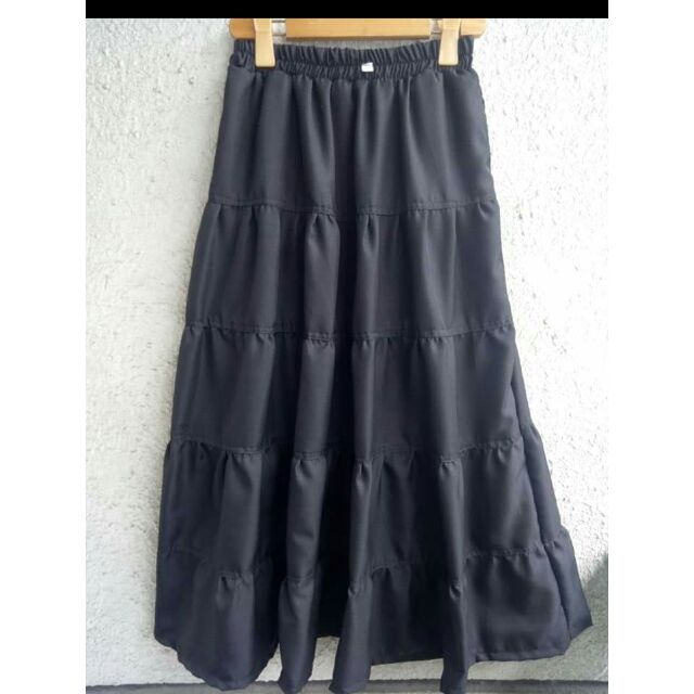 plain black long skirt