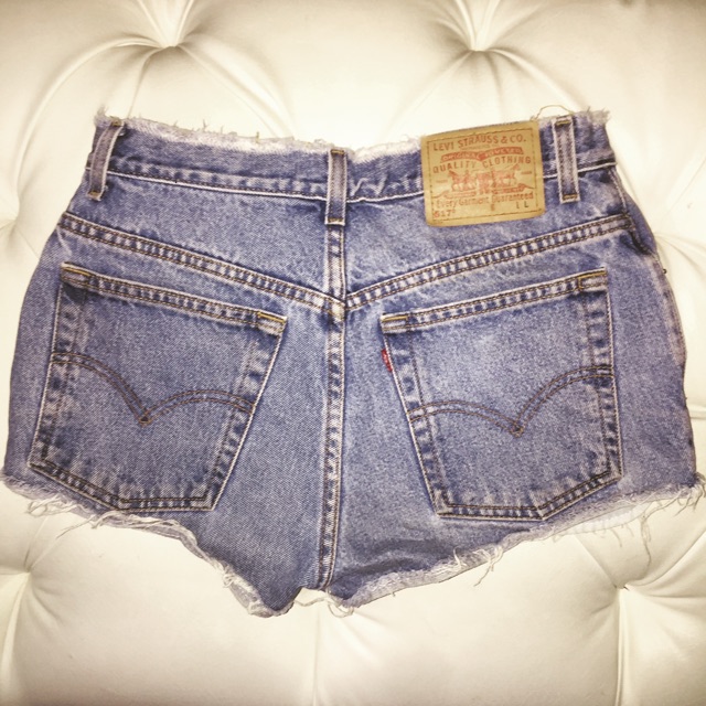 high waisted shorts levis