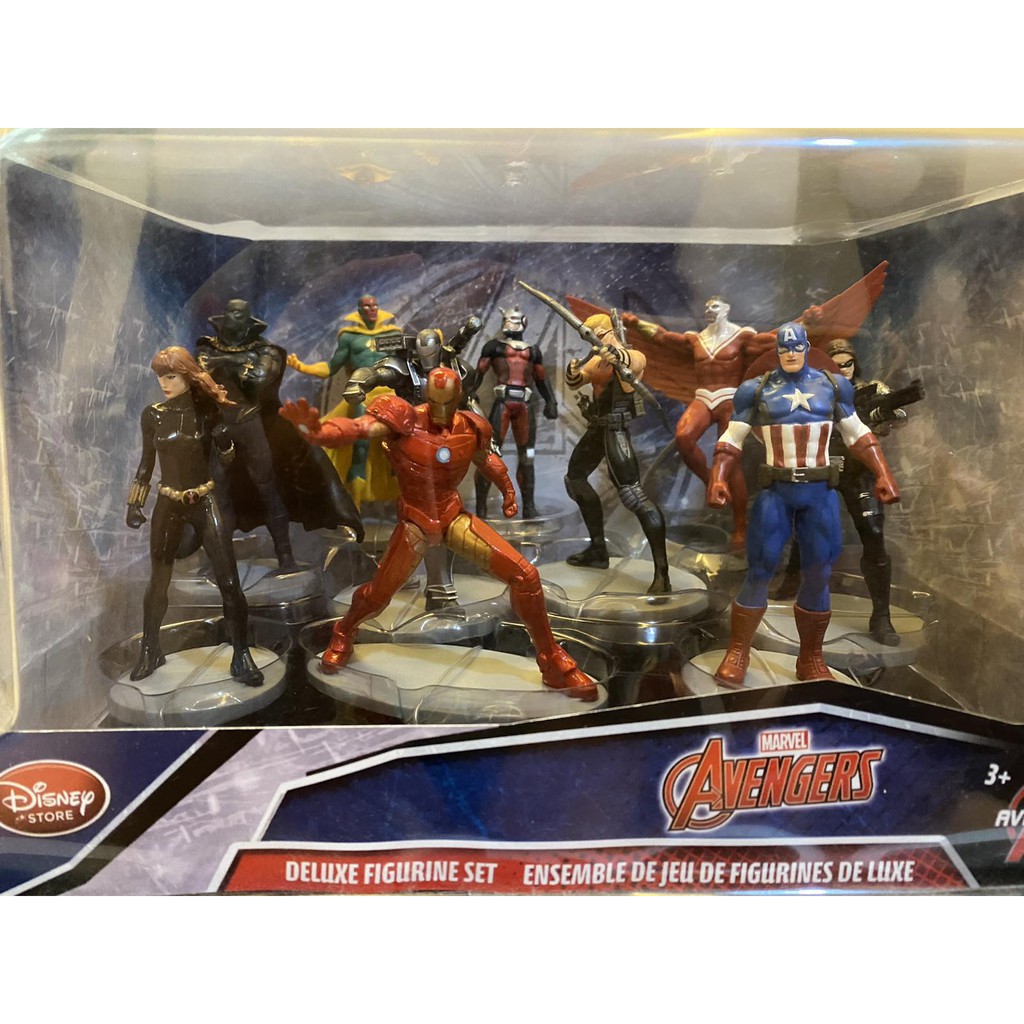 marvel avengers deluxe figurine set