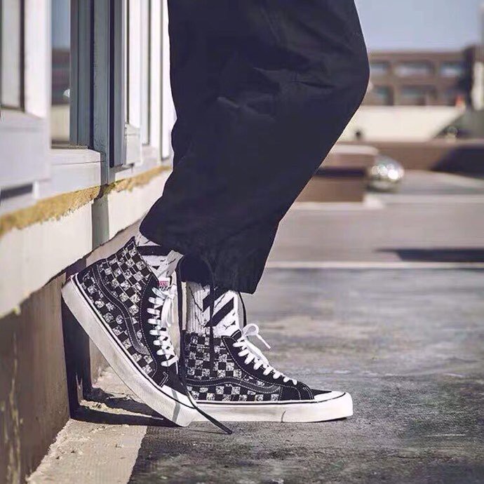 new fashion high top skateboard shoes