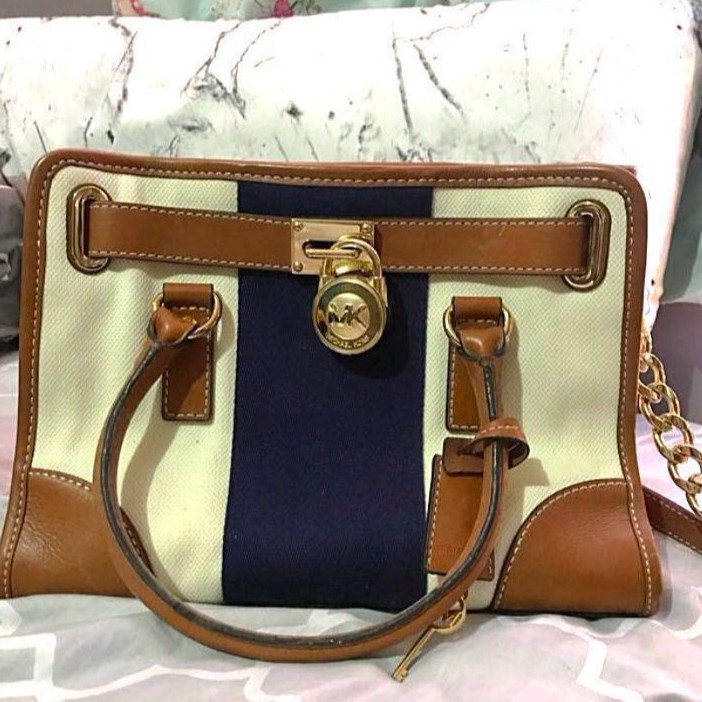 authentic mk purse