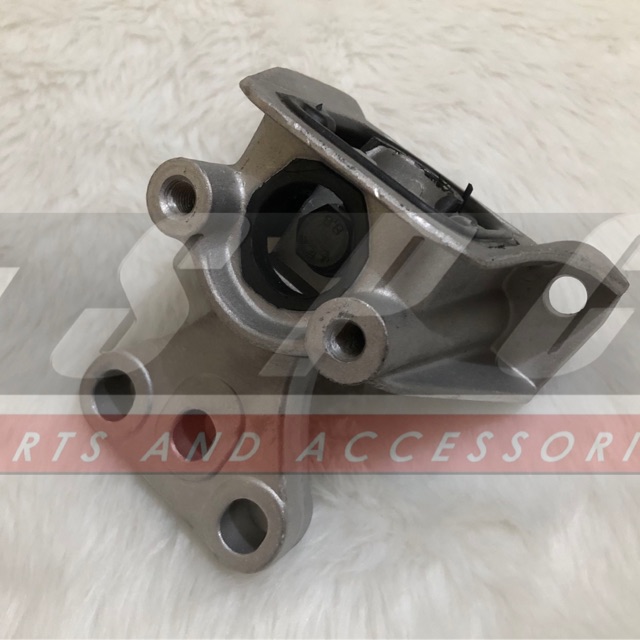 Engine / Transmission support (driver side)(Honda Civic FD 1.8 