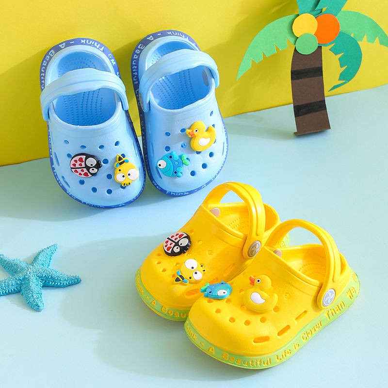 crocs baby sandals