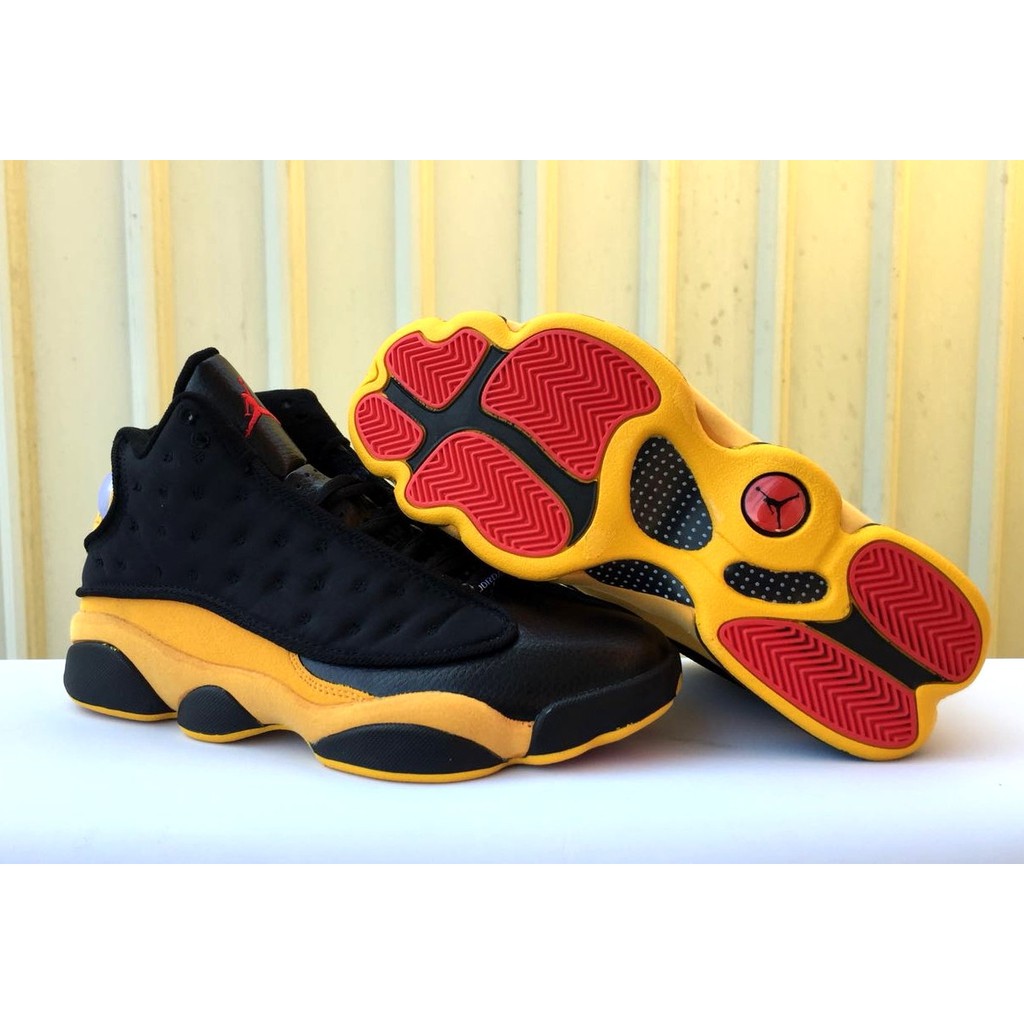 jordan black yellow shoes