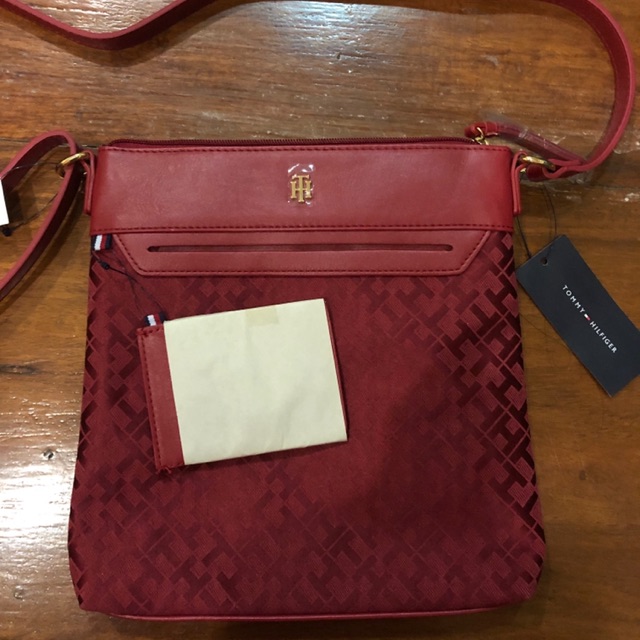 tommy hilfiger sling bag red