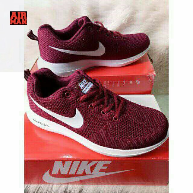 nike zoom maroon