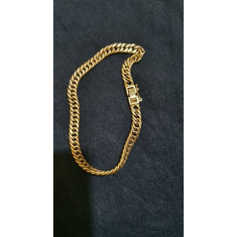 AUTHENTIC JAPAN GOLD Bracelet! 8 Inches Double lock 8 Cut 3,000 per