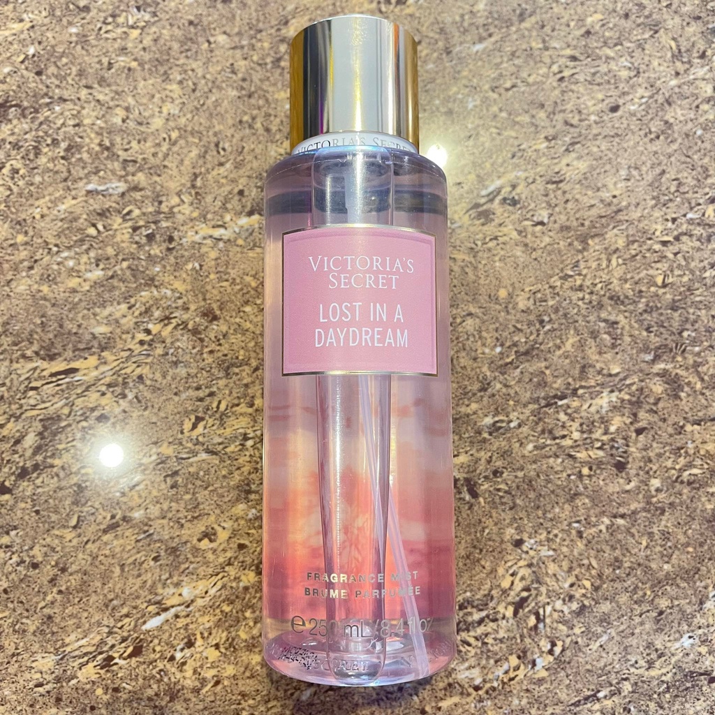 Victoria's Secret Fragrance Mist Lost in a Daydream, 250ml Shopee