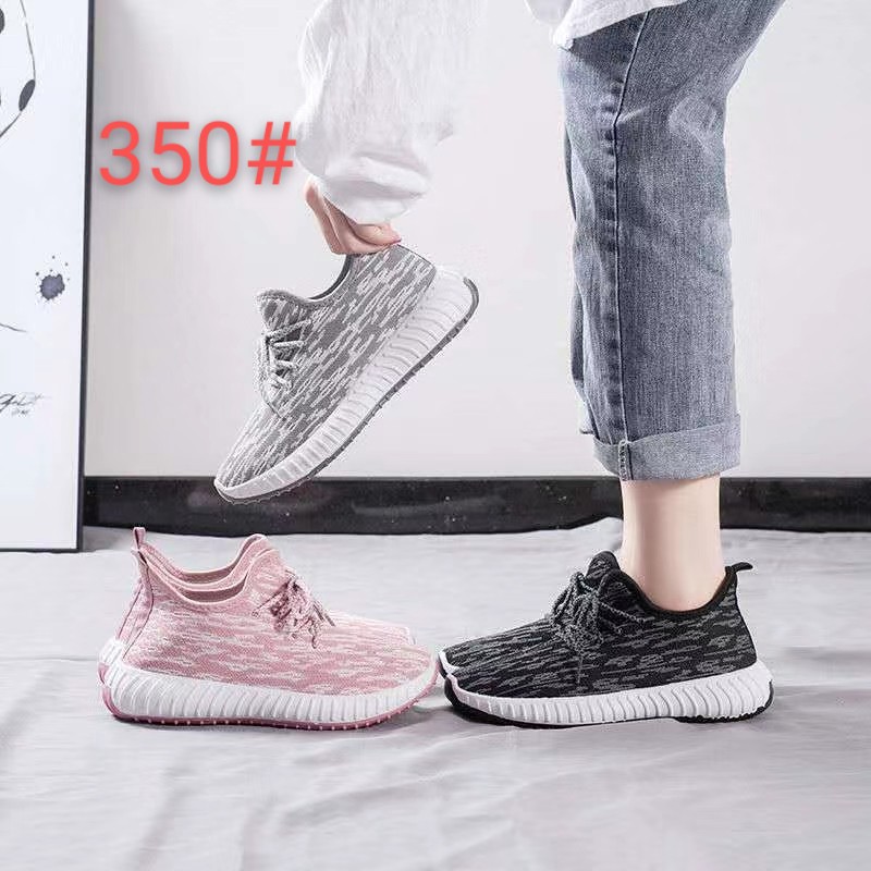 running shoes with flat sole