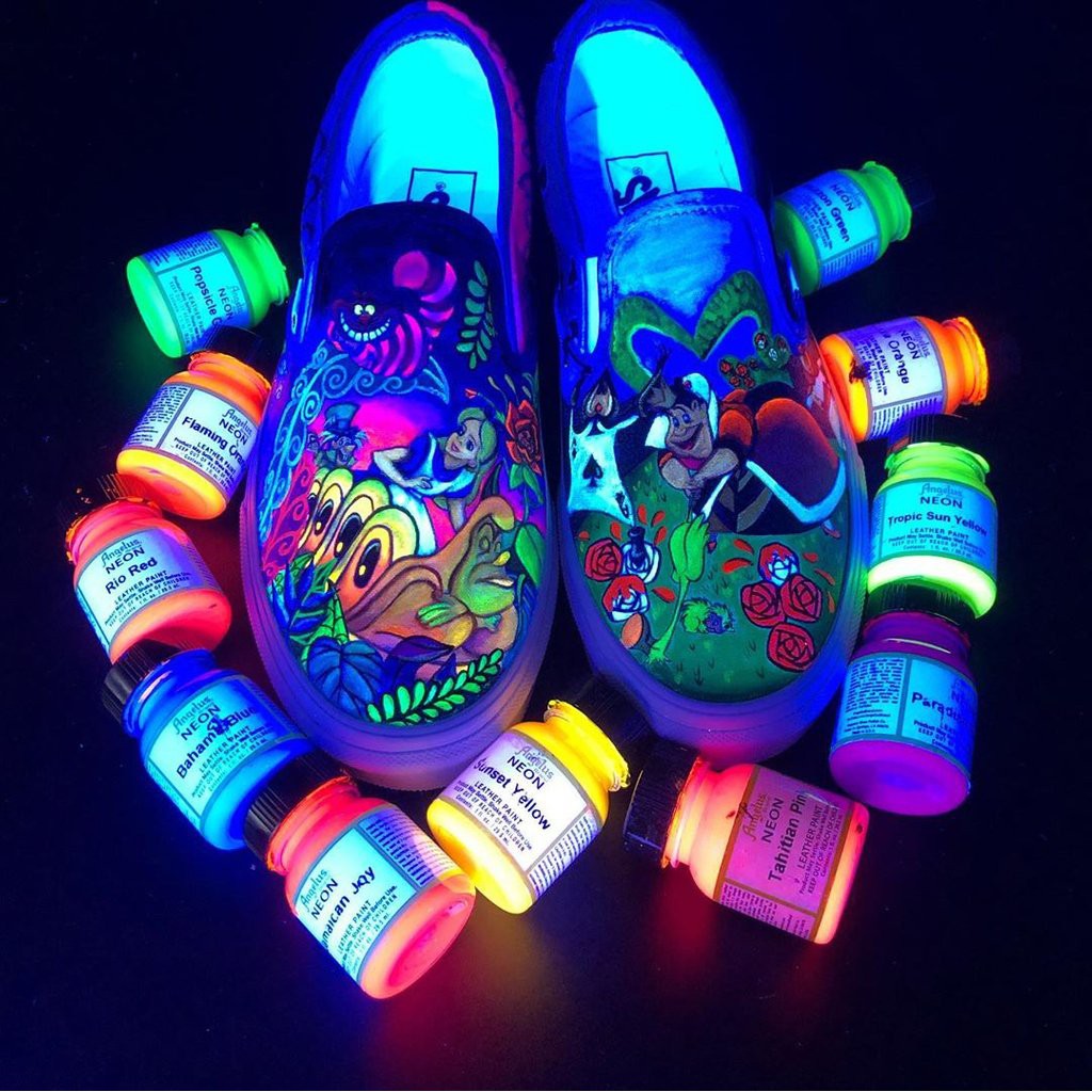 flexible leather paint