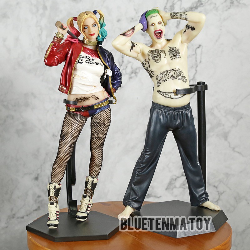 joker and harley quinn action figures