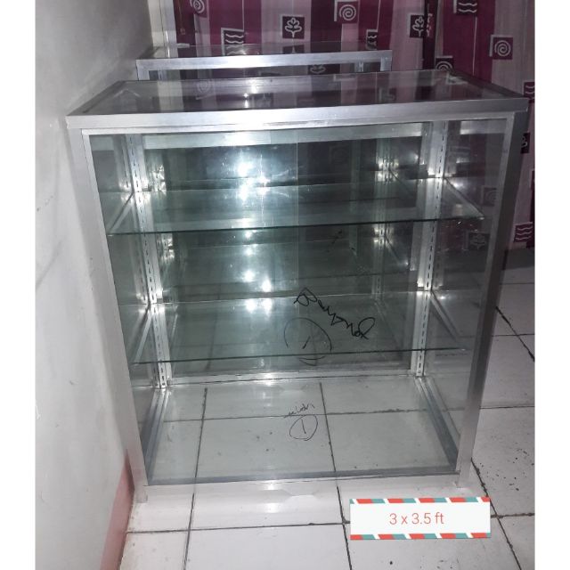 Glass Showcase Or Estante Metro Manila Buyers Only Shopee