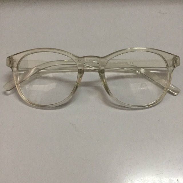 clear plastic eyeglass frames
