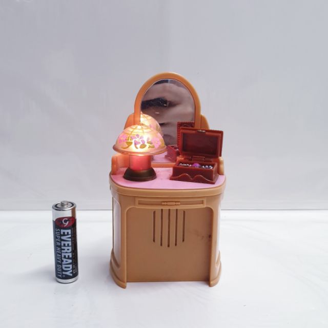 furniture for fisher price dollhouse