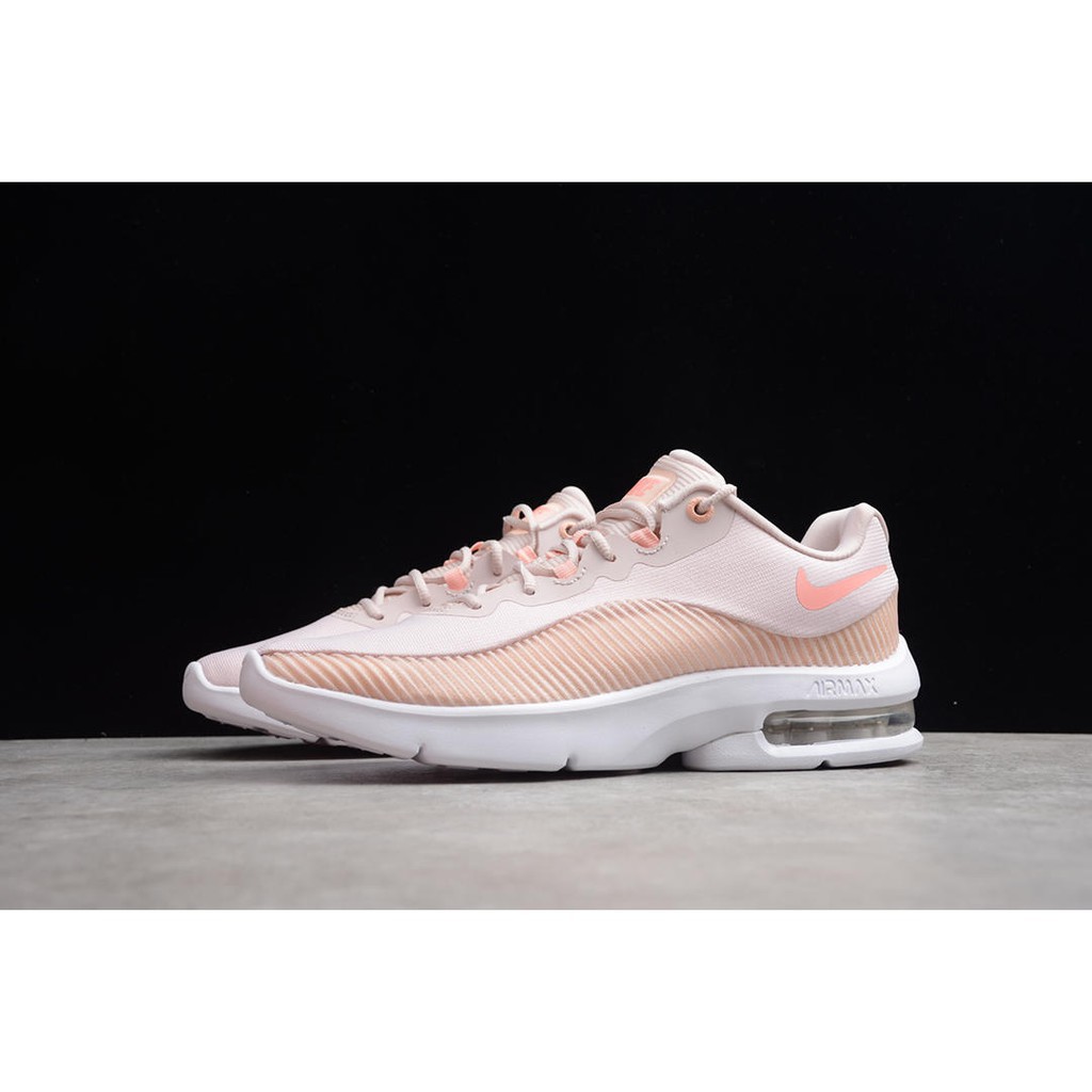 nike shoes advantage