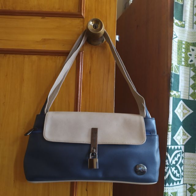 kimbel sling bag