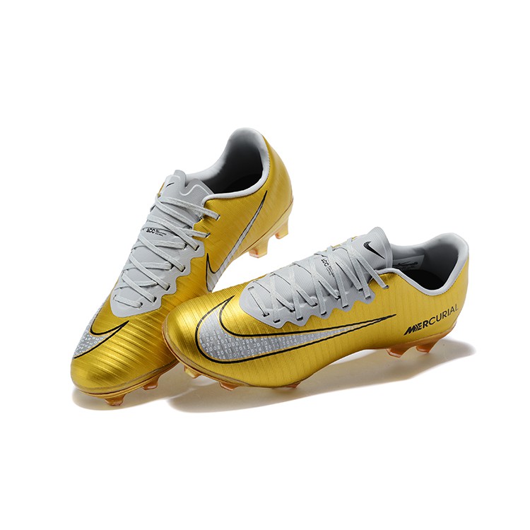 football boots golden