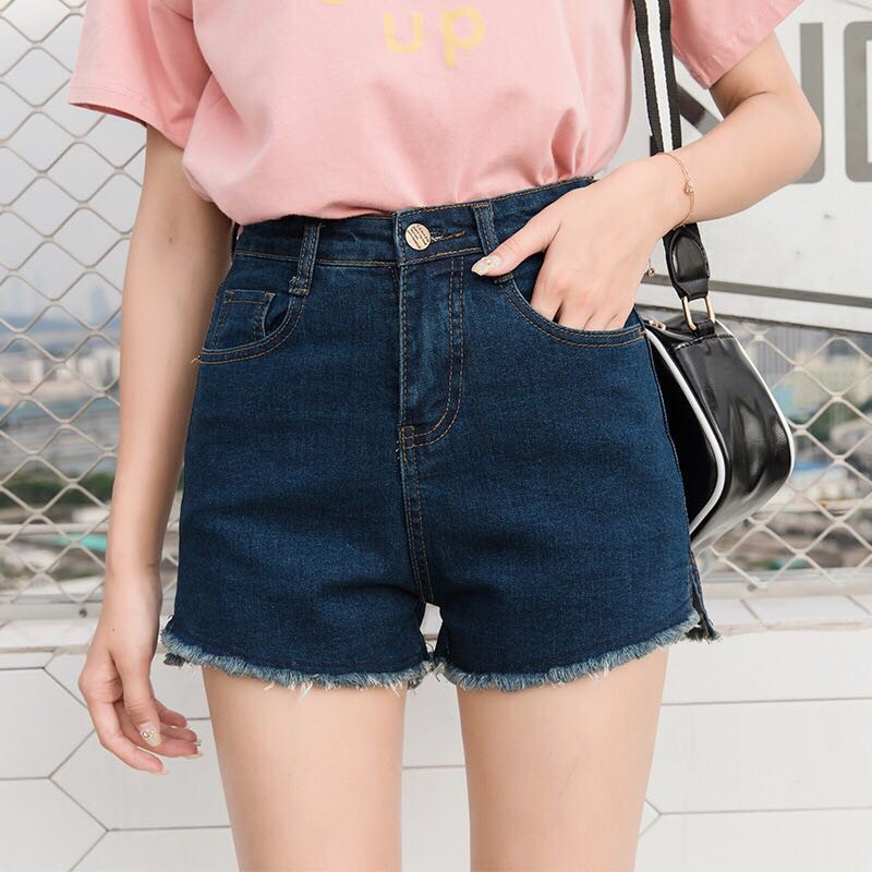 ladies plus size denim shorts