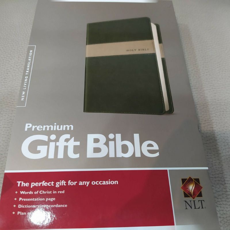 Premium Gift Bible NLT, TuTone (Red Letter, LeatherLike, Evergreen ...