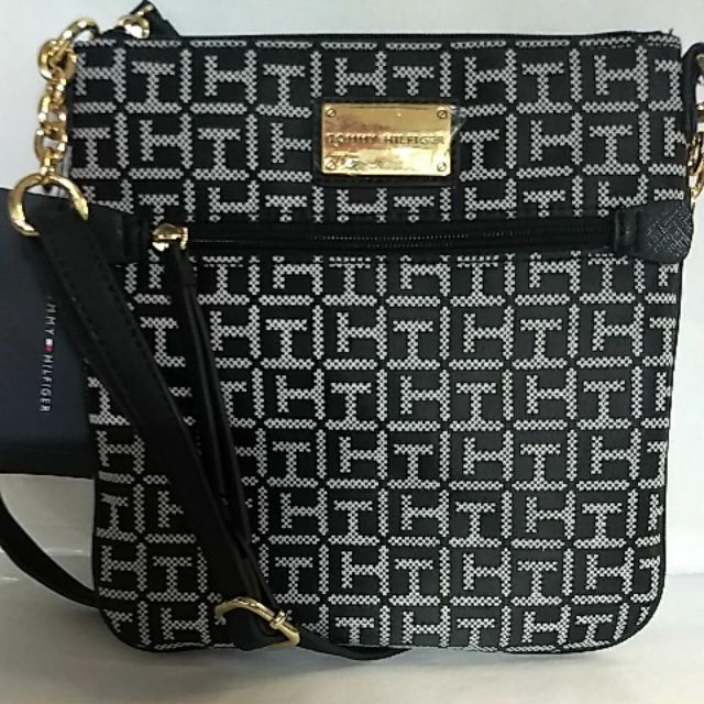 tommy hilfiger sling bag black