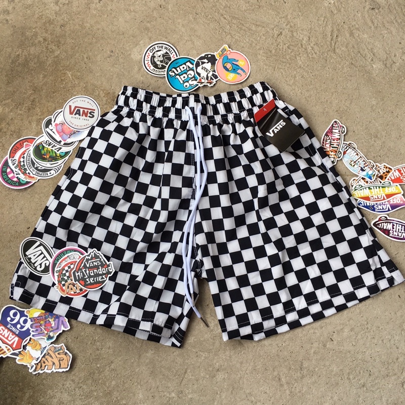 Mundskyl konvertering kasket VANS Checkered Shorts w/ free Vans Stickers | Shopee Philippines