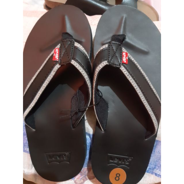 levi's slippers price