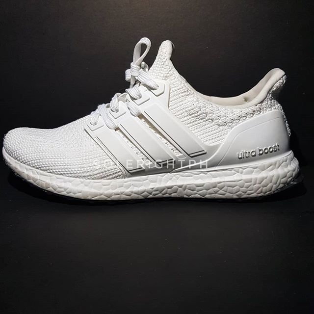 Adidas Ultra Boost V4 'Triple White 