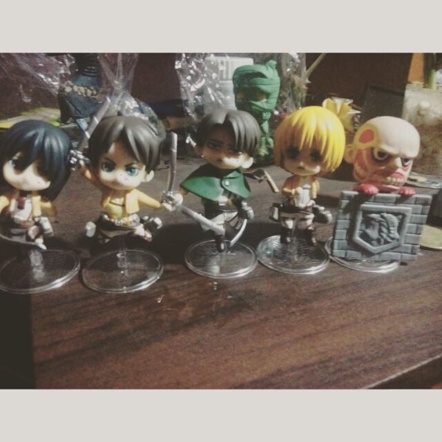 attack on titan figures