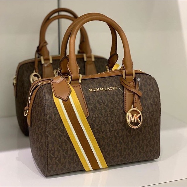 michael kors hayes duffle
