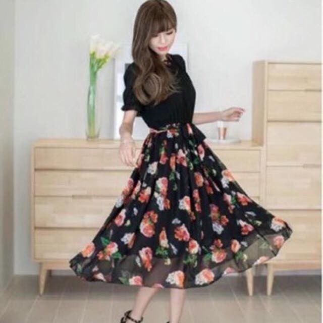 floral dress outfit