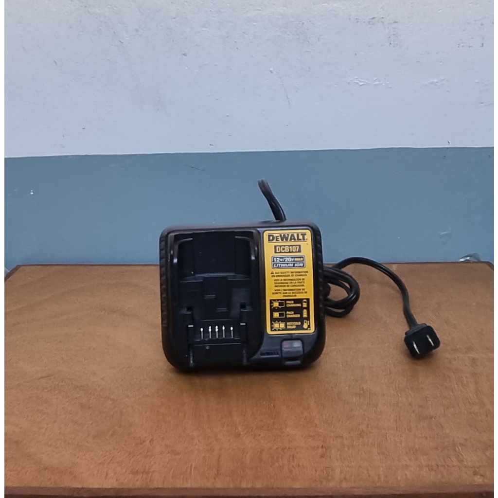 Dewalt Dcb107 12v20v 120v Charger Shopee Philippines 6436