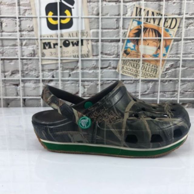 crocs kid sale