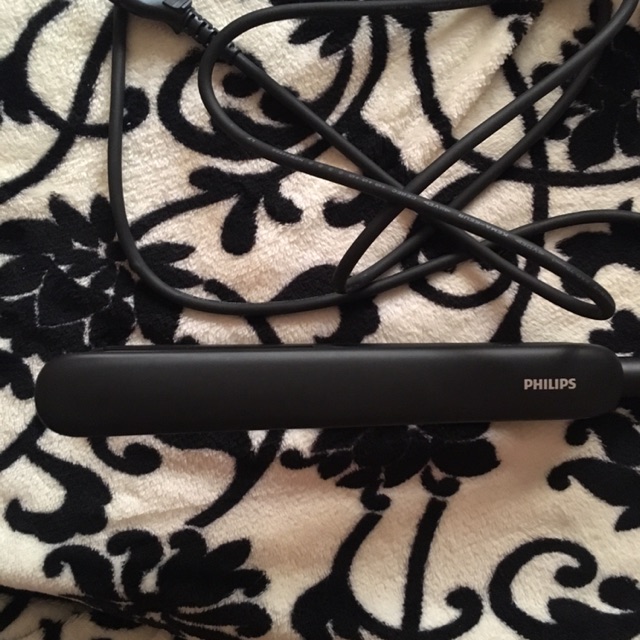 Philips Hair Iron / Straightener (Tourmaline) | Shopee Philippines