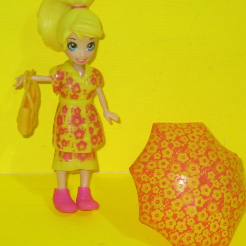 polly pocket rainy day