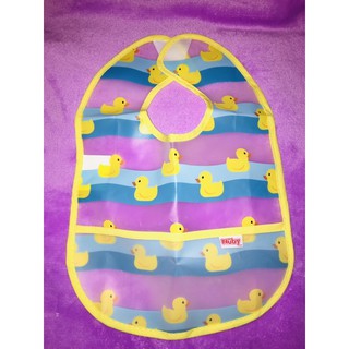 nuby plastic bibs