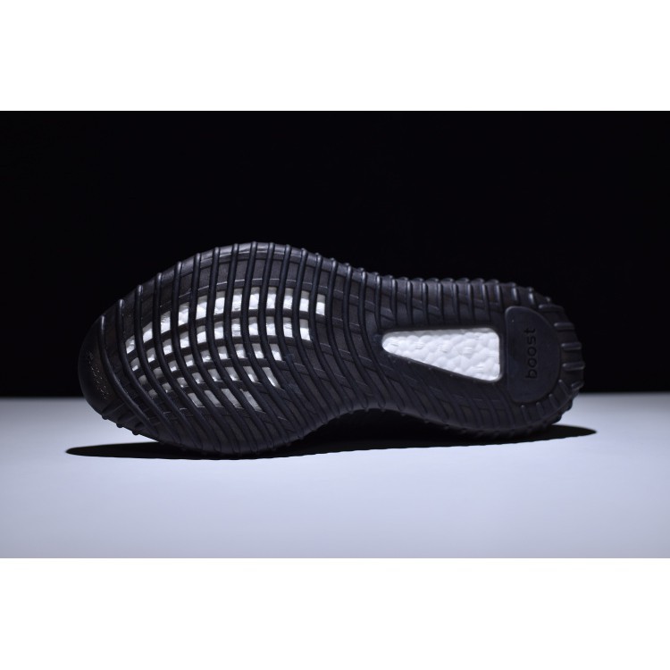 yeezy 350 v2 core white