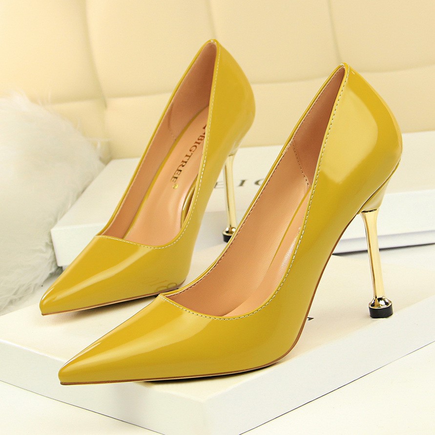 wine and gold heels