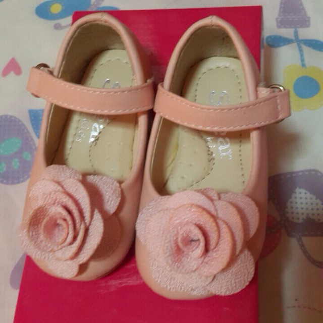 shopee baby shoes