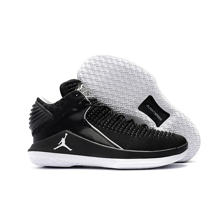 jordan 32 low black white