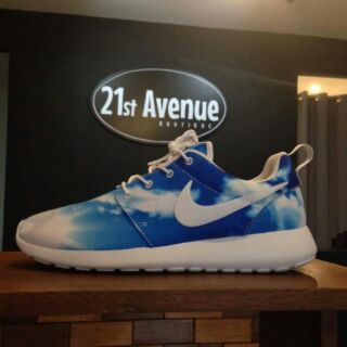 roshe run sky