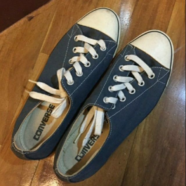 blue dainty converse