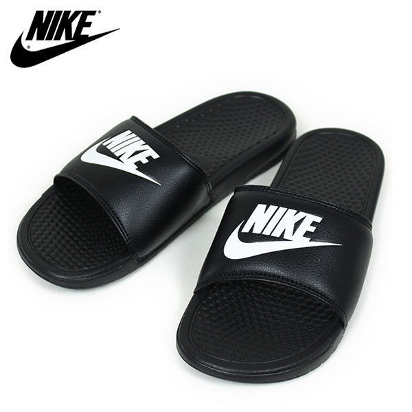 all black nike benassi slides