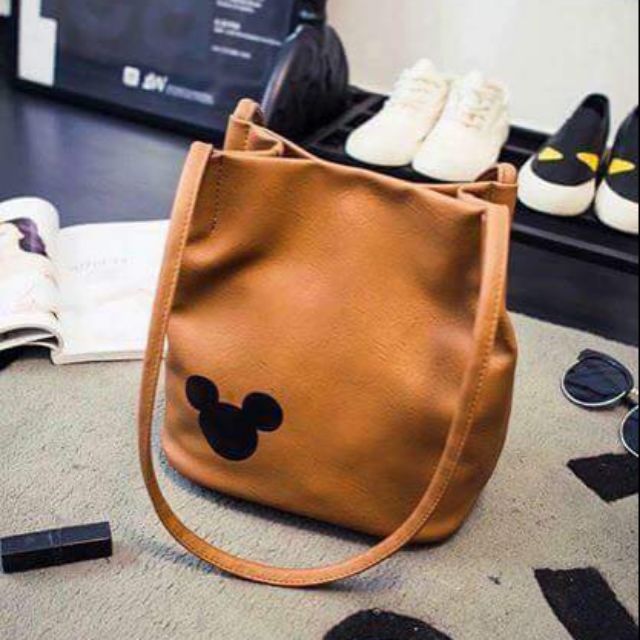 mickey mouse shoulder bag