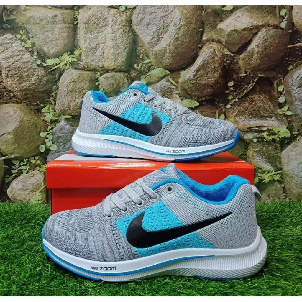 womens teal nike running shoes